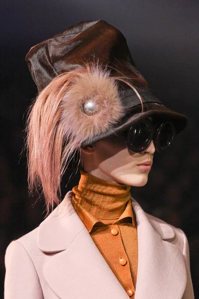 Look 190